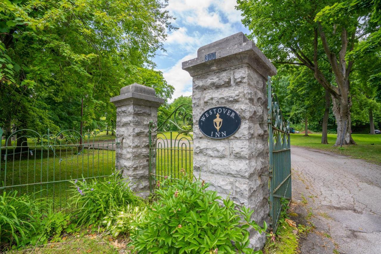 Westover Inn Saint Marys Kültér fotó